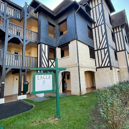 Apartment Design 4 Personnes , Parking,piscine Privee Deauville